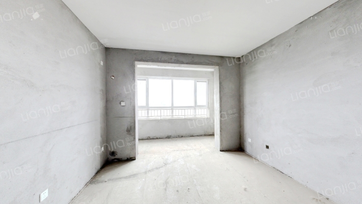 智高常春藤C区二手房实景图