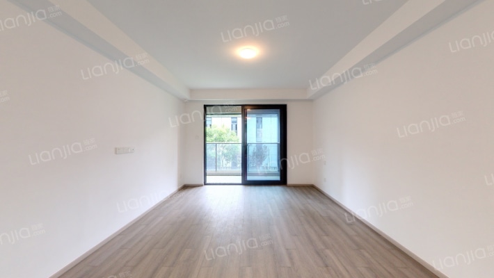 咏兰郡二手房实景图