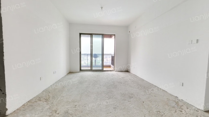 海逸豪庭尚都2区二手房实景图