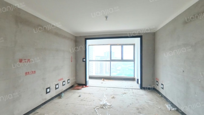 上镜绿地二手房实景图