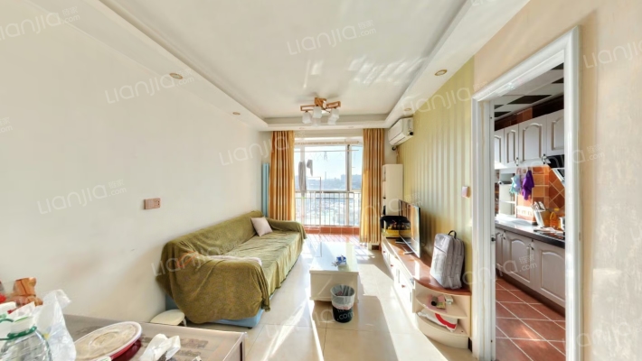 泰福苑D2区二手房实景图