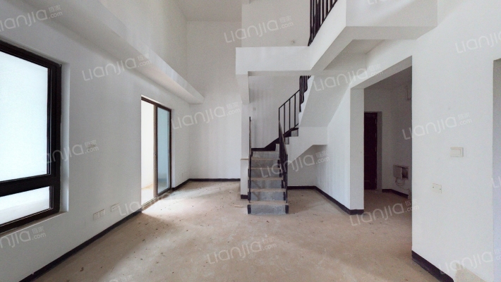 世茂国风长安二手房实景图