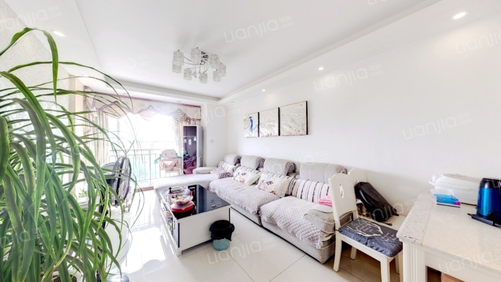 中筑西府兰庭二手房实景图