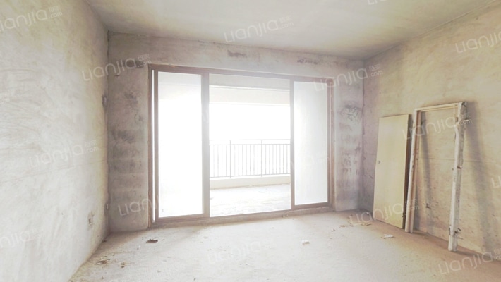 龙光城北二期二手房实景图