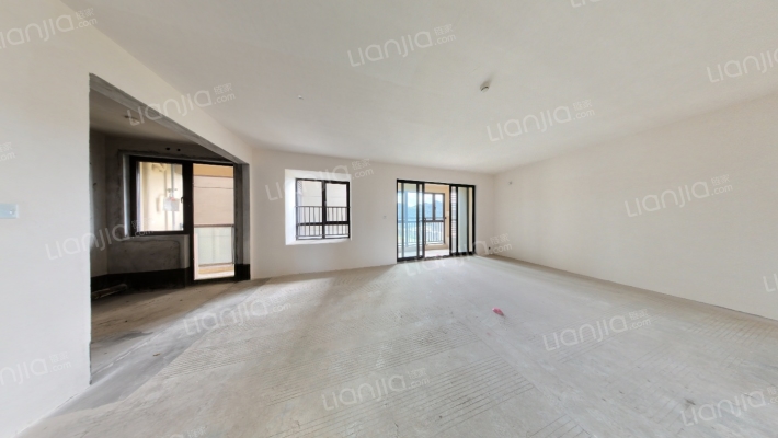 洺悦城铂悦二手房实景图