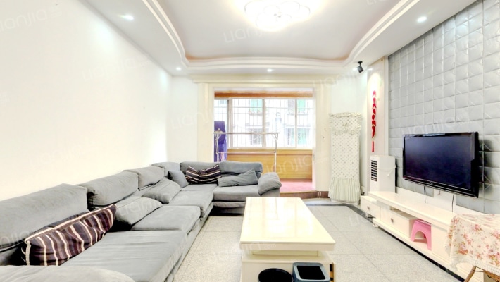 望东路35号二手房实景图