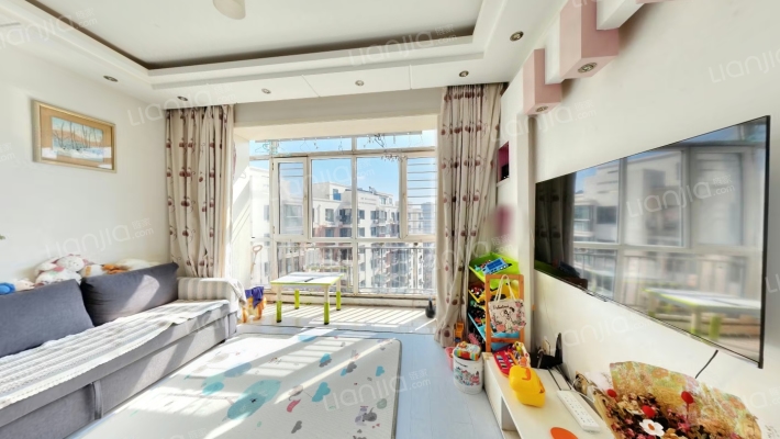 泊林和山二手房实景图