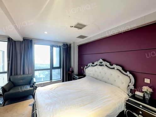 整租·盛唐至尊红公馆 1室0厅 东