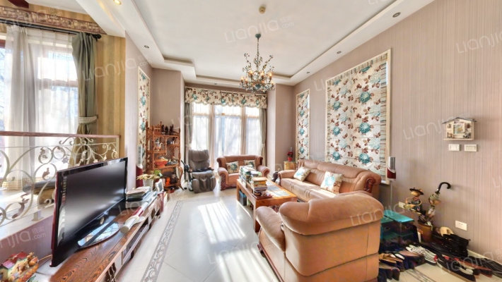 保利垄上二区二手房实景图