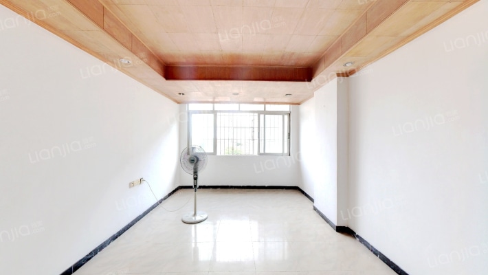 商业中心大楼二手房实景图