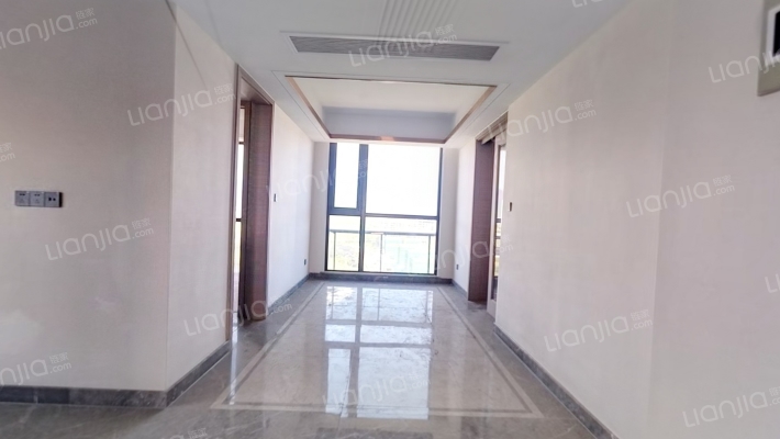 万固广场二手房实景图