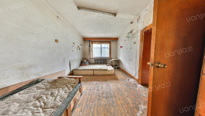 宏伟小区二手房实景图