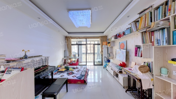 兴宸·山水艺墅二手房实景图