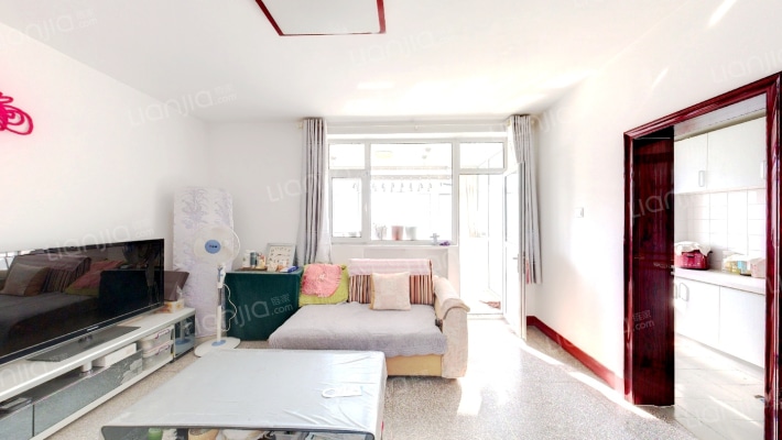 管委会宿舍二手房实景图