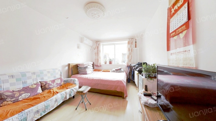 东联里二手房实景图