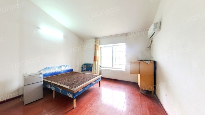 房管局宿舍楼二手房实景图