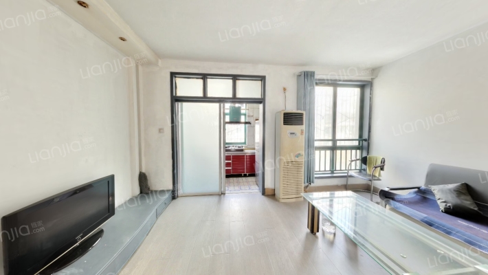 新馨家园二手房实景图