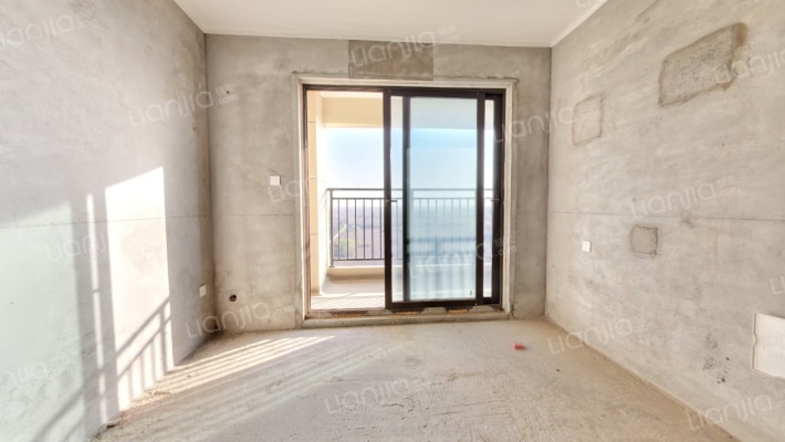 中骏璟峰二手房实景图