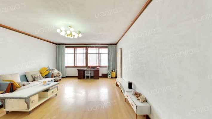 拍卖行家属院二手房实景图