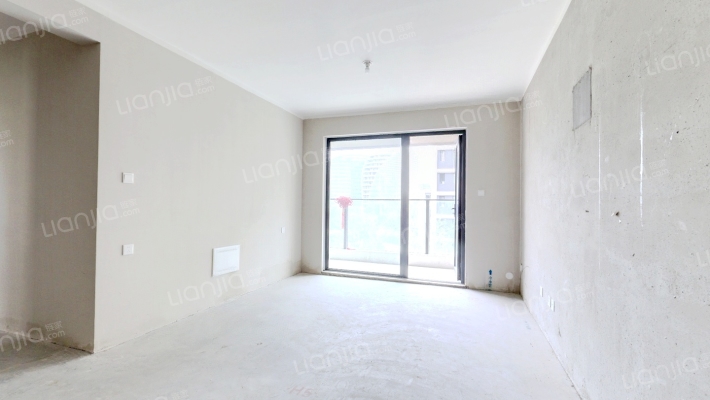 和达云顶二手房实景图