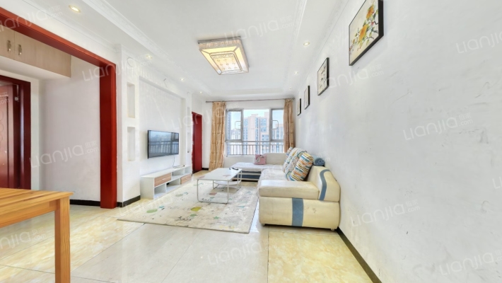 融创南湖逸家二手房实景图