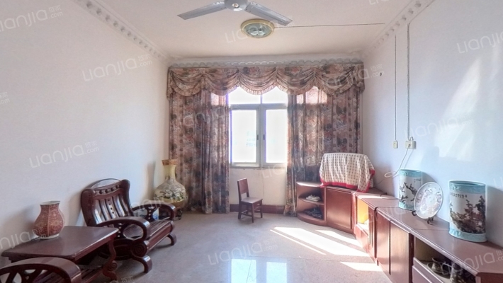 青砖湖公园小区二手房实景图