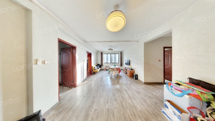 名璟花园二手房实景图