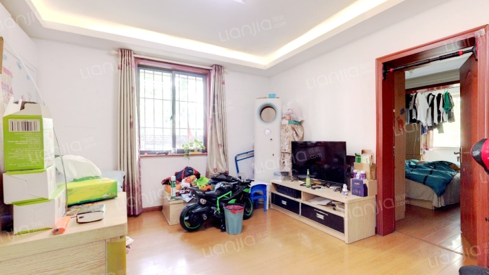 清泰小区二手房实景图