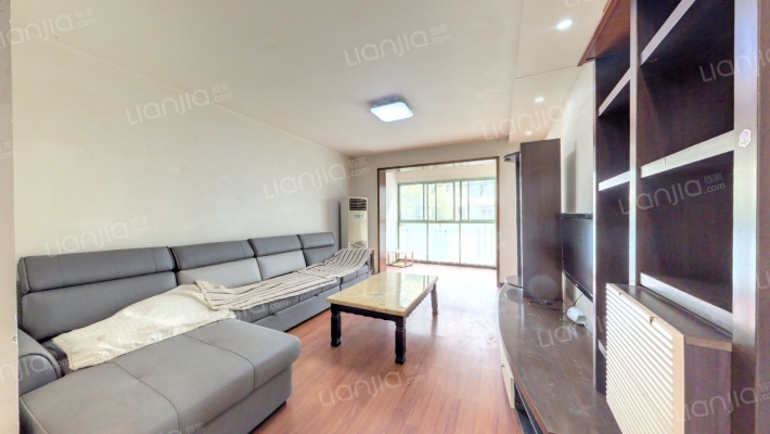 浪琴湾二手房实景图