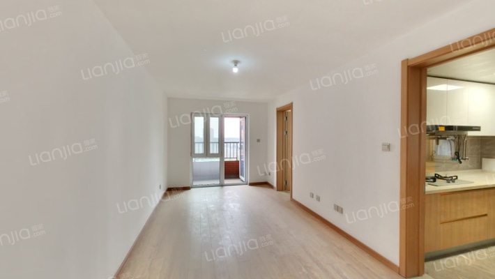 哈洛小镇二手房实景图