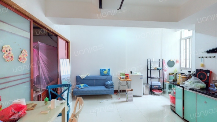 华贸大厦二手房实景图