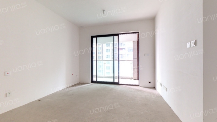 人居东湖长岛二手房实景图