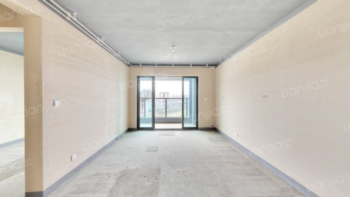 建投启元二手房实景图