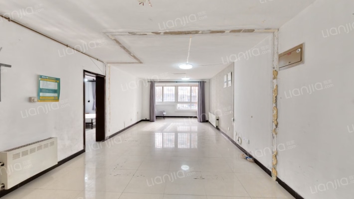 龙跃苑东五区二手房实景图