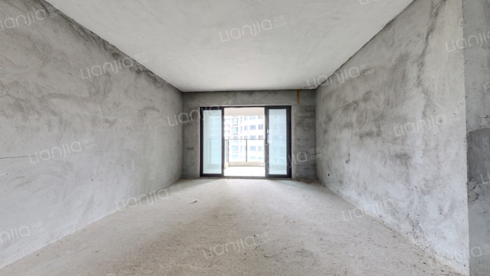 御峰臻品二手房实景图