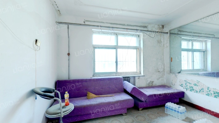 书店家属楼二手房实景图