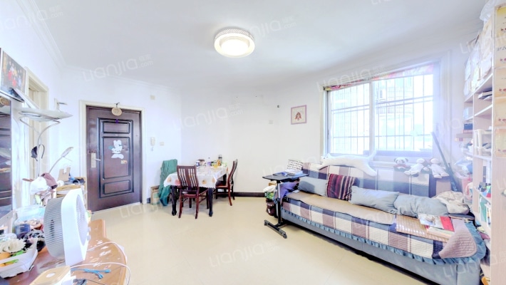 银良公寓二手房实景图