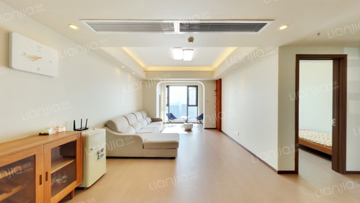 绿地光谷中心城二手房实景图