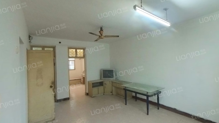 罐头厂建行家属院二手房实景图