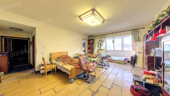 中山佳苑二手房实景图