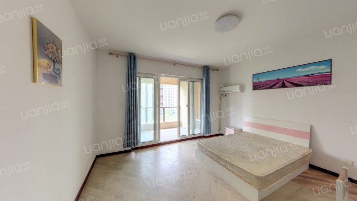 苏通滨江花苑二手房实景图