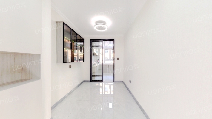 门球场二手房实景图