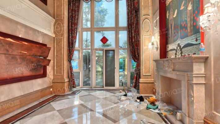 比华利豪园二手房实景图