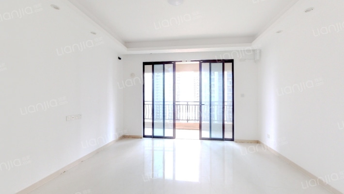 松湖碧桂园二期二手房实景图