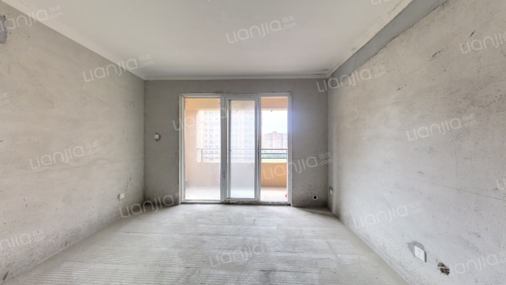 四里栖霞苑D区二手房实景图