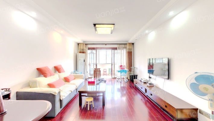 古宅新居二手房实景图