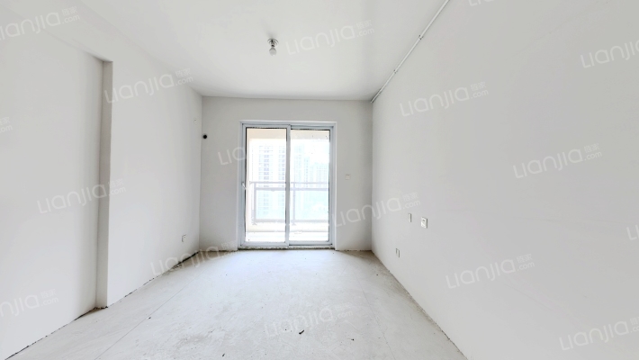 东亚左岸嘉园二手房实景图