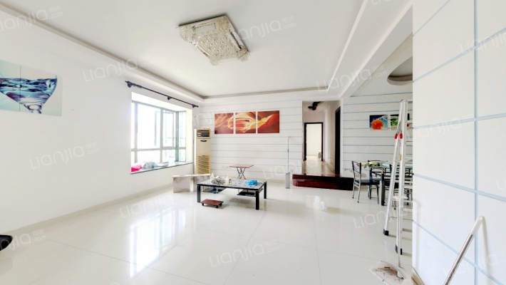 东盛名苑二手房实景图