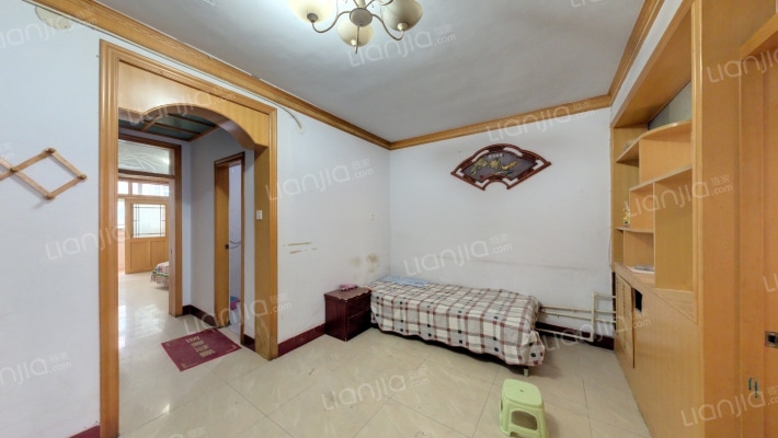 苏曹乡政府家属院二手房实景图