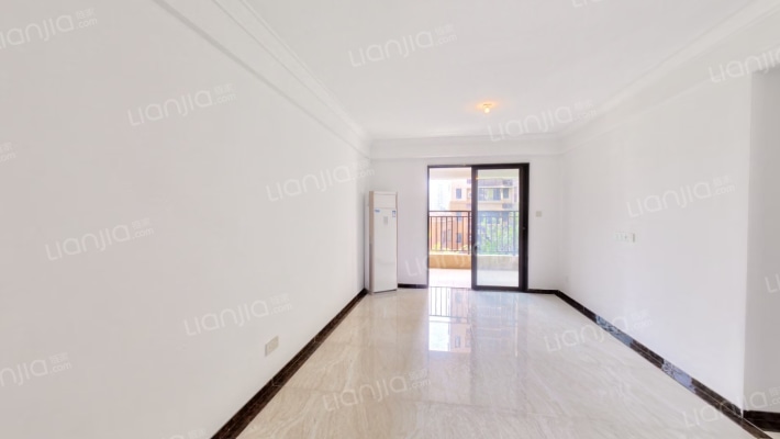 盛天西城二手房实景图